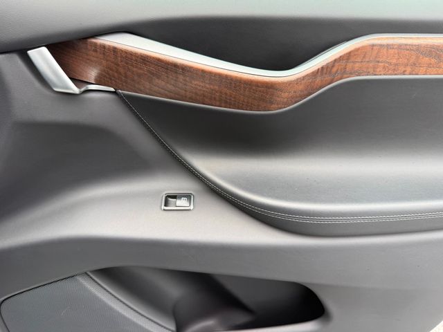 2021 Tesla Model X **MODEL X LONG RANGE PLUS 7 PASSENGERS** - 23009822 - 36