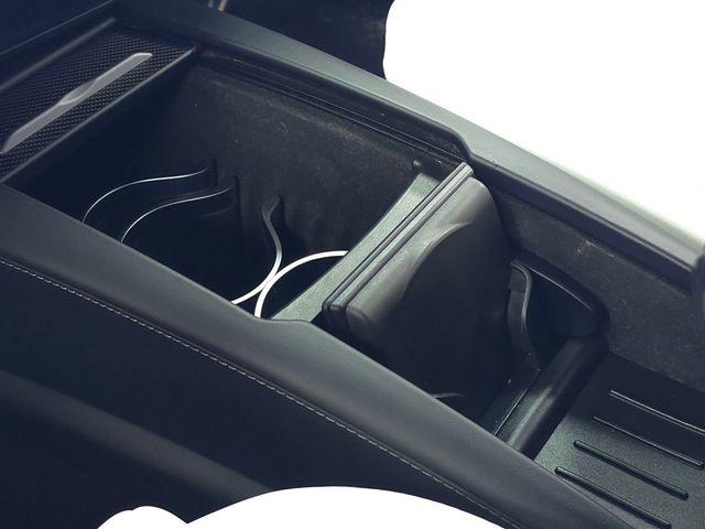 2021 Tesla Model X Performance AWD - 23052725 - 34