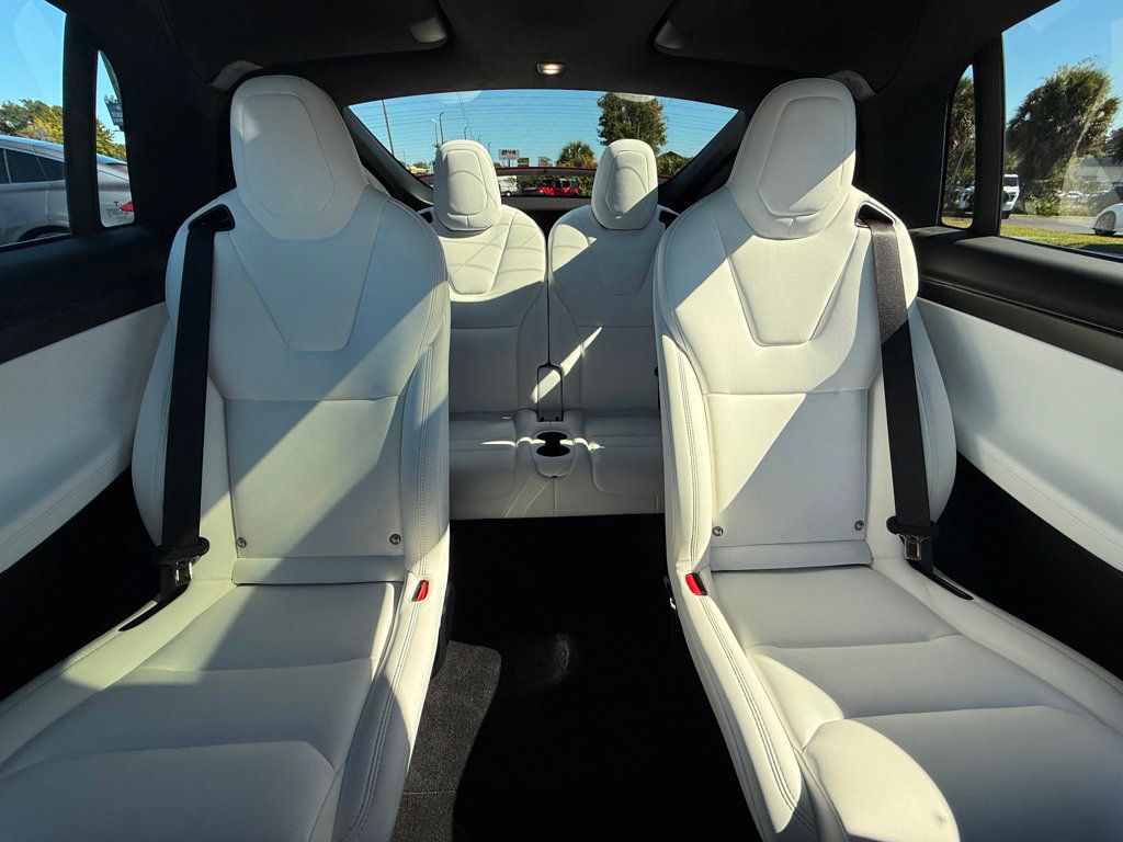 2021 Tesla Model X Performance AWD - 22945054 - 16