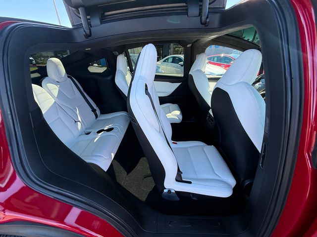 2021 Tesla Model X Performance AWD - 22945054 - 26