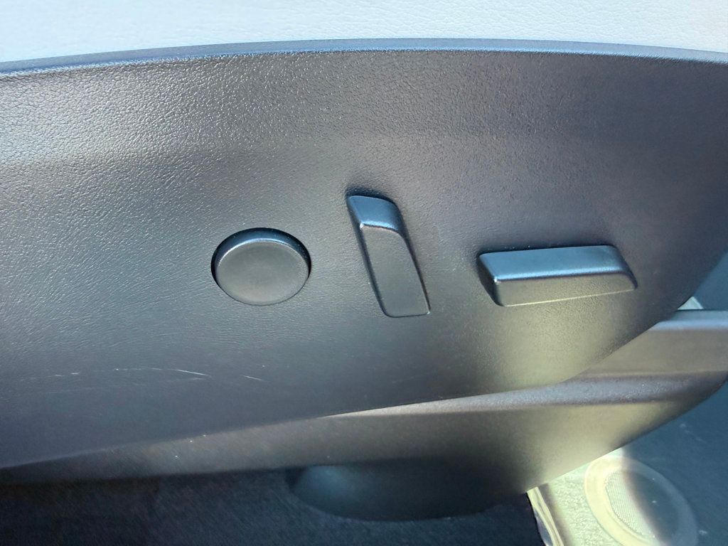 2021 Tesla Model X Performance AWD - 22945054 - 31