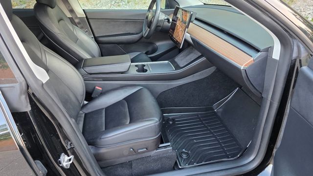 2021 Tesla Model Y 2021 Tesla Model Y Long Range - Rare 3rd Row Seat Option - 23029560 - 19