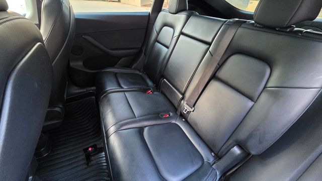 2021 Tesla Model Y 2021 Tesla Model Y Long Range - Rare 3rd Row Seat Option - 23029560 - 24