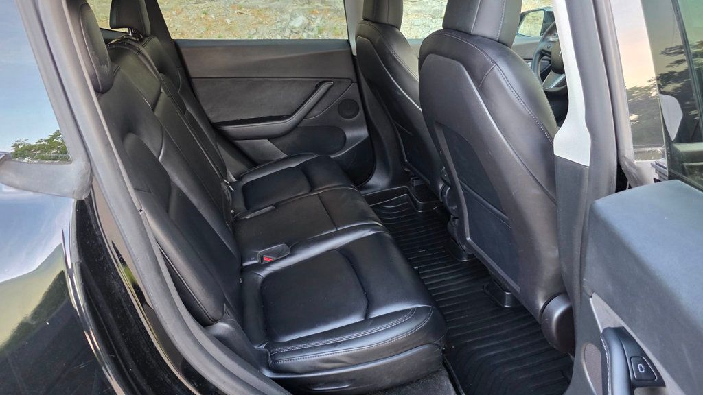 2021 Tesla Model Y 2021 Tesla Model Y Long Range - Rare 3rd Row Seat Option - 23029560 - 28