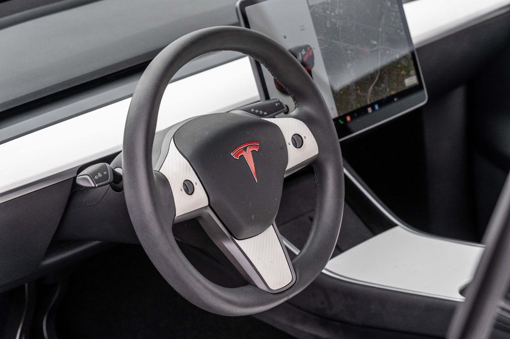 2021 Tesla Model Y GORGEOUS WHITE INTERIOR! - 22388220 - 21