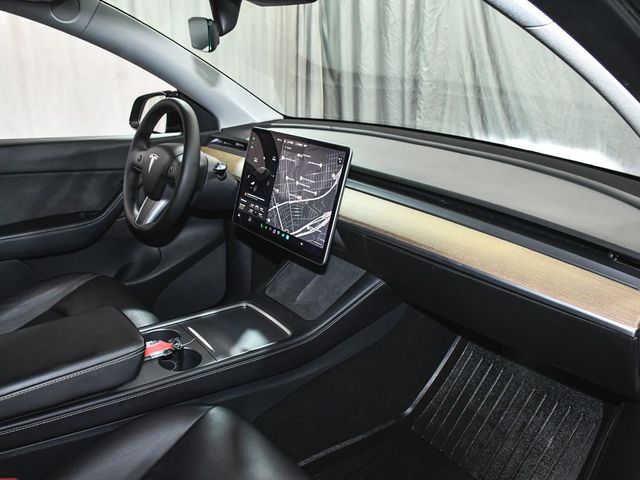 2021 Tesla Model Y Long Range - 23030247 - 48