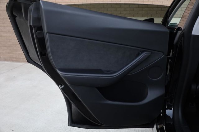 2021 Tesla Model Y Long Range - 23018614 - 16