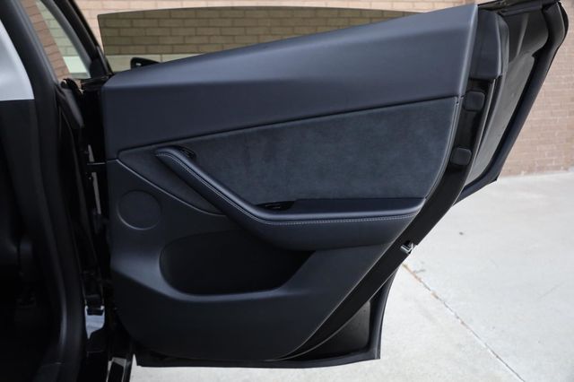 2021 Tesla Model Y Long Range - 23018614 - 22