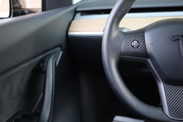 2021 Tesla Model Y Long Range - 23018614 - 34