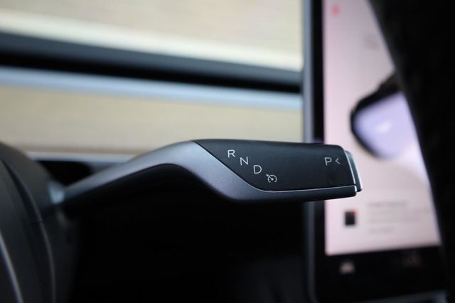 2021 Tesla Model Y Long Range - 23018614 - 37