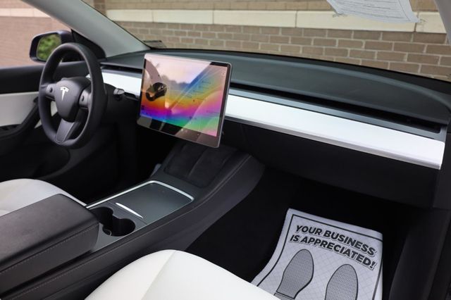 2021 Tesla Model Y Long Range - 23020786 - 29