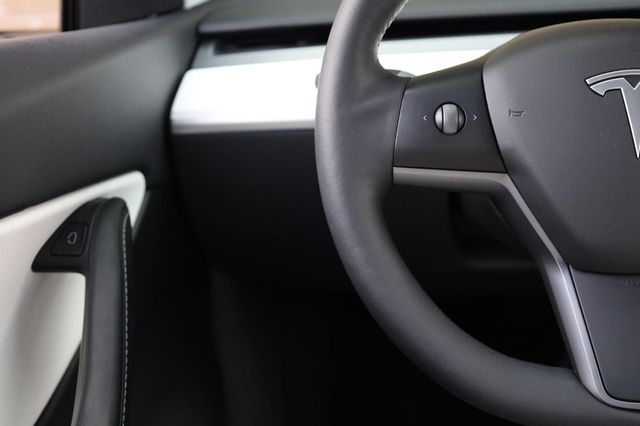 2021 Tesla Model Y Long Range - 23020786 - 32