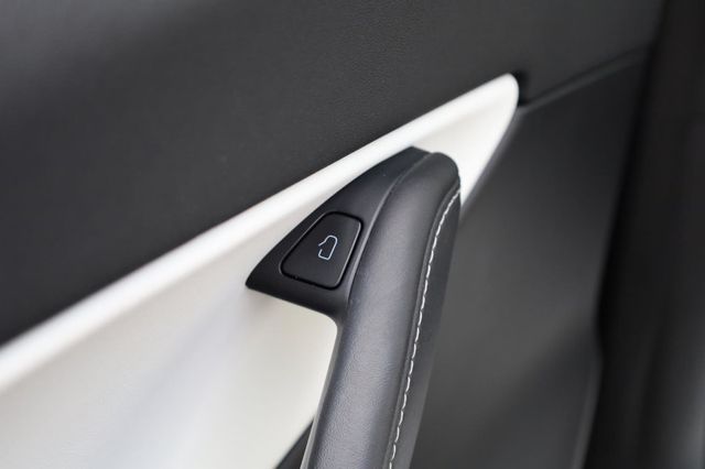 2021 Tesla Model Y Long Range - 23020786 - 38