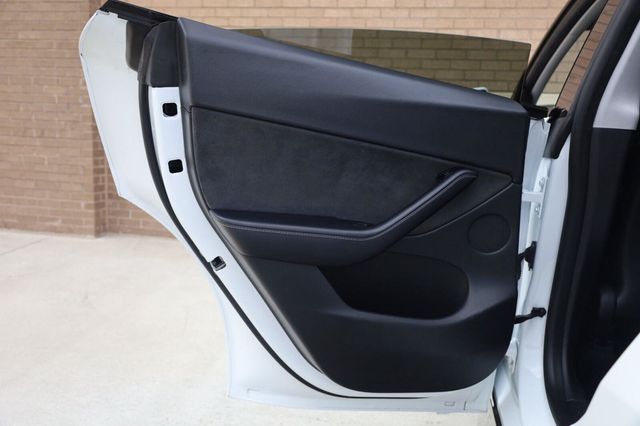 2021 Tesla Model Y Long Range - 23093568 - 18