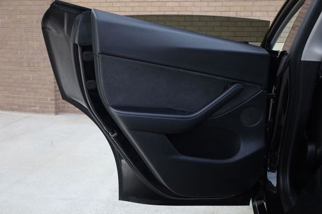 2021 Tesla Model Y Long Range - 23093861 - 18