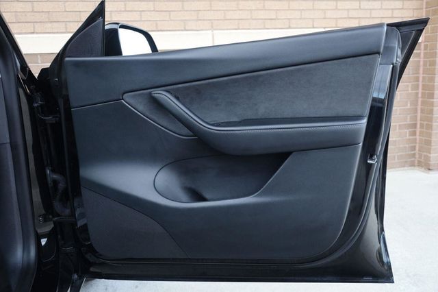 2021 Tesla Model Y Long Range - 23093861 - 24
