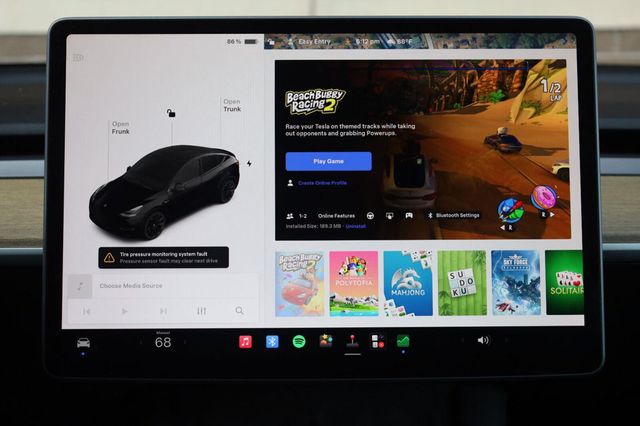 2021 Tesla Model Y Long Range - 23093861 - 40