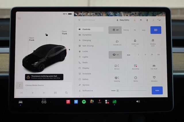 2021 Tesla Model Y Long Range - 23093861 - 43