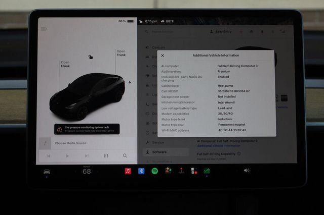 2021 Tesla Model Y Long Range - 23093861 - 46