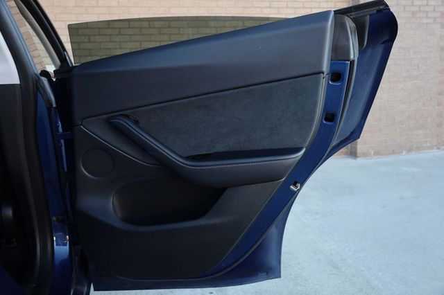 2021 Tesla Model Y Long Range - 23098185 - 22