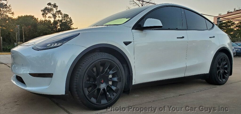 2021 Tesla Model Y Long Range 3rd Row Seat - 22946209 - 24