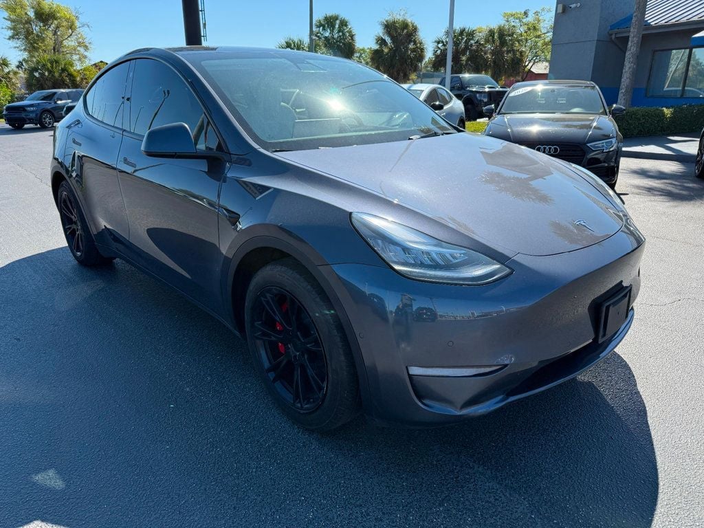 2021 Tesla Model Y **Long Range** 7 PASSENGERS** - 22791275 - 1