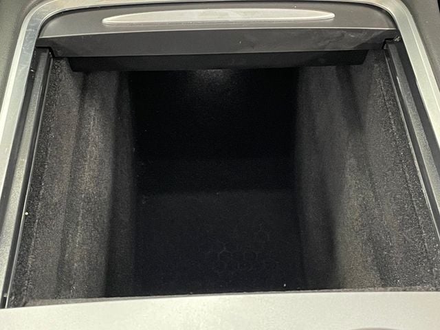 2021 Tesla Model Y Long Range AWD - 23011283 - 34