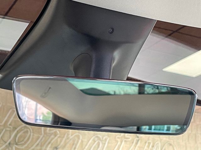 2021 Tesla Model Y Long Range AWD - 23011283 - 35