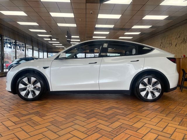 2021 Tesla Model Y Long Range Dual Motor All-Wheel Drive's photo