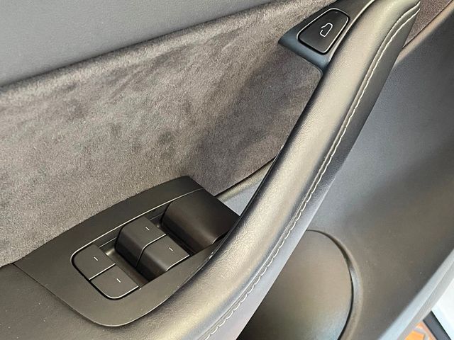 2021 Tesla Model Y Long Range AWD - 23040573 - 12