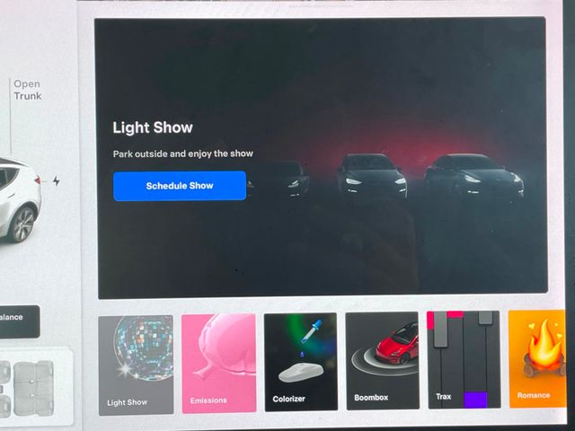 2021 Tesla Model Y Long Range AWD - 23040573 - 30