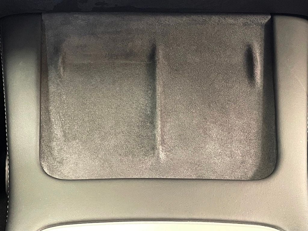 2021 Tesla Model Y Long Range AWD - 23040573 - 33