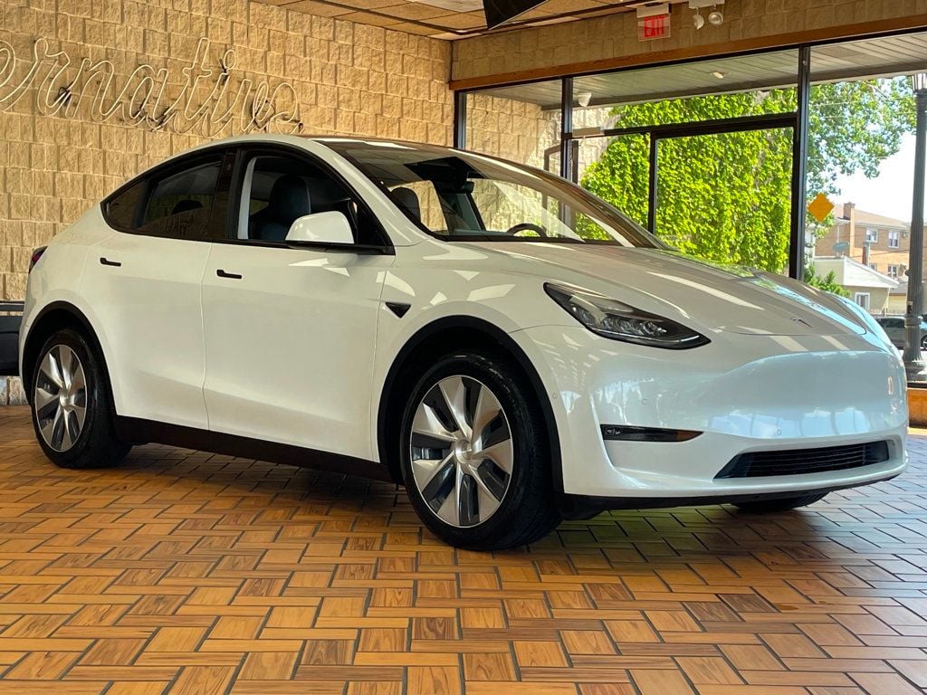 2021 Tesla Model Y Long Range AWD - 23040573 - 7