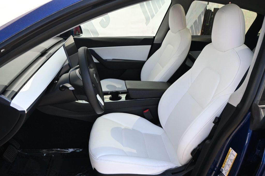 2021 Tesla Model Y Long Range photo 11