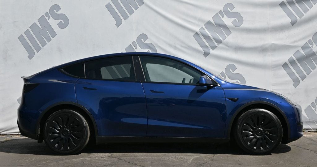 2021 Tesla Model Y Long Range photo 4