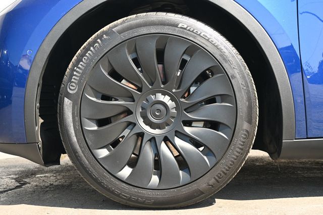 2021 Tesla Model Y Long Range AWD - 22817864 - 6