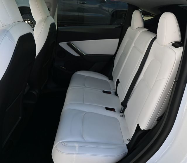 2021 Tesla Model Y Long Range AWD - 22991517 - 13