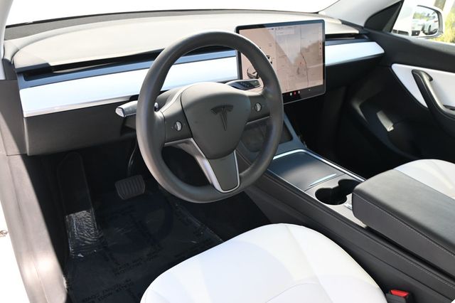 2021 Tesla Model Y Long Range AWD - 22991517 - 7