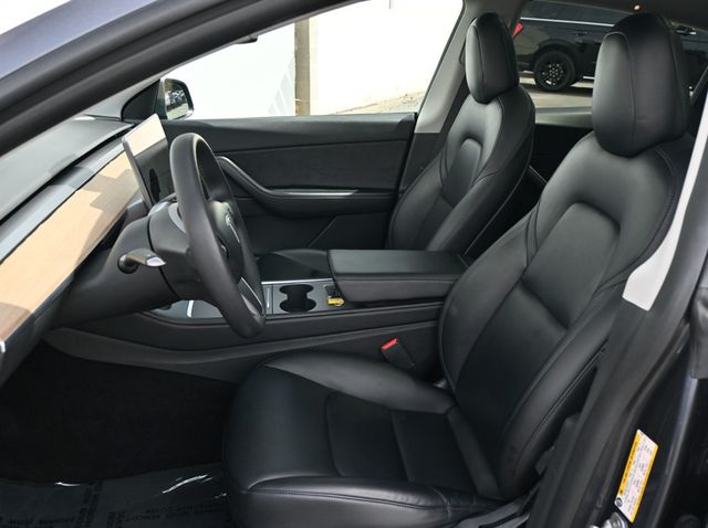 2021 Tesla Model Y Long Range AWD - 23010989 - 11