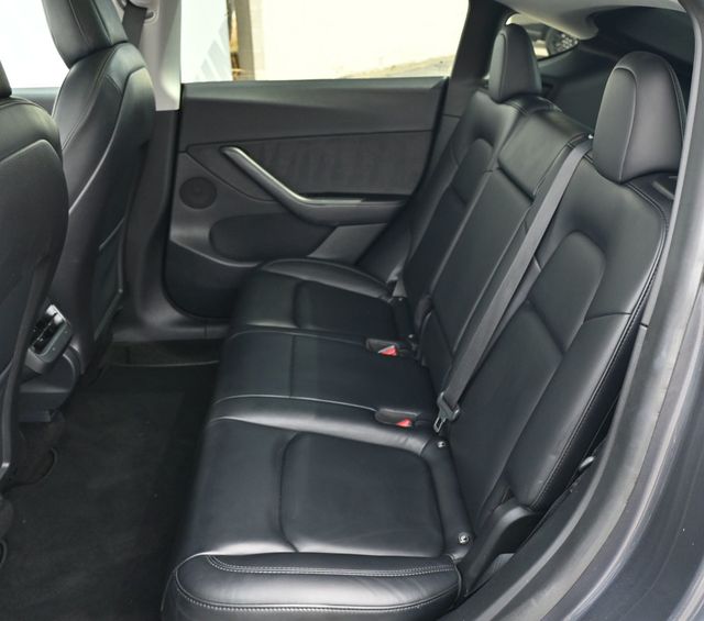 2021 Tesla Model Y Long Range AWD - 23010989 - 12