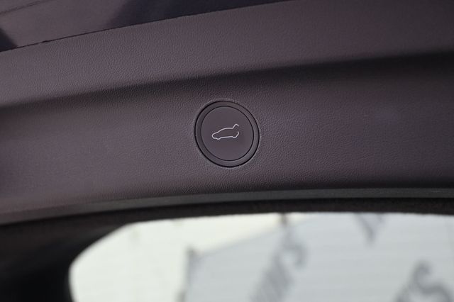 2021 Tesla Model Y Long Range AWD - 23010989 - 15