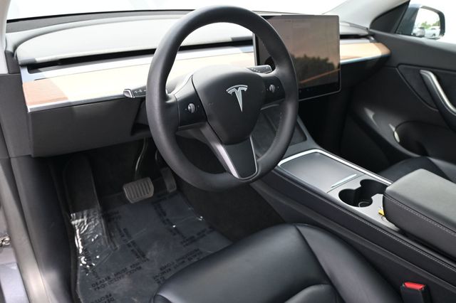 2021 Tesla Model Y Long Range AWD - 23010989 - 6