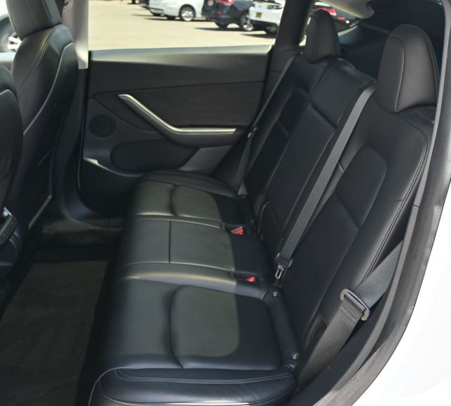 2021 Tesla Model Y Long Range AWD - 23019829 - 13