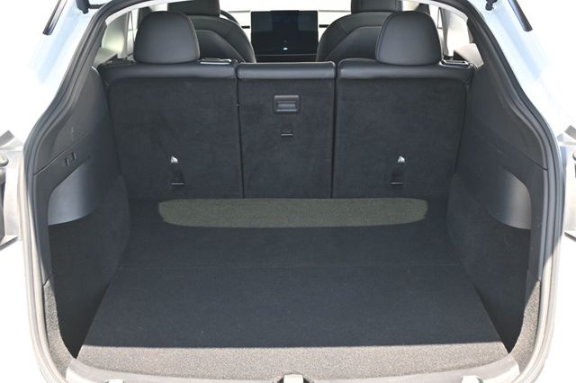 2021 Tesla Model Y Long Range AWD - 23019829 - 16