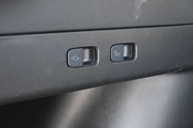 2021 Tesla Model Y Long Range AWD - 23019829 - 18