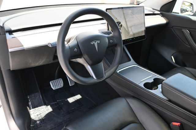 2021 Tesla Model Y Long Range AWD - 23019829 - 7