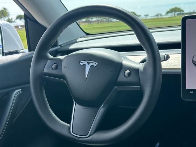 2021 Tesla Model Y Long Range AWD - 22649700 - 16