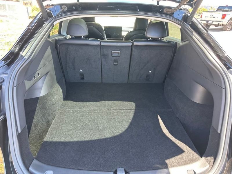 2021 Tesla Model Y Long Range photo 18