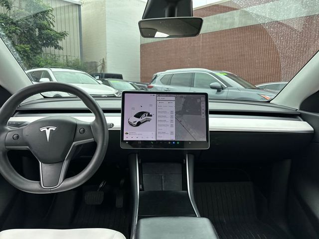 2021 Tesla Model Y Long Range AWD - 22999846 - 12