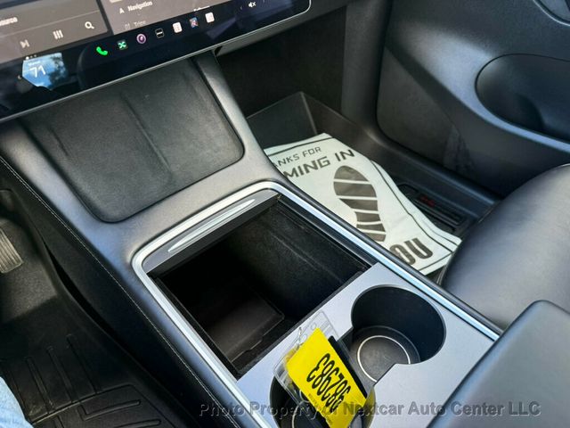 2021 Tesla Model Y Long Range AWD - 22936891 - 19